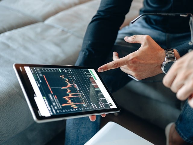 FIRE するための資産額の目安――年代別に考える戦略と投資のリアル